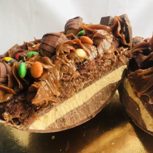 Huevo de Pascua + Kinder Bueno + M&M´s